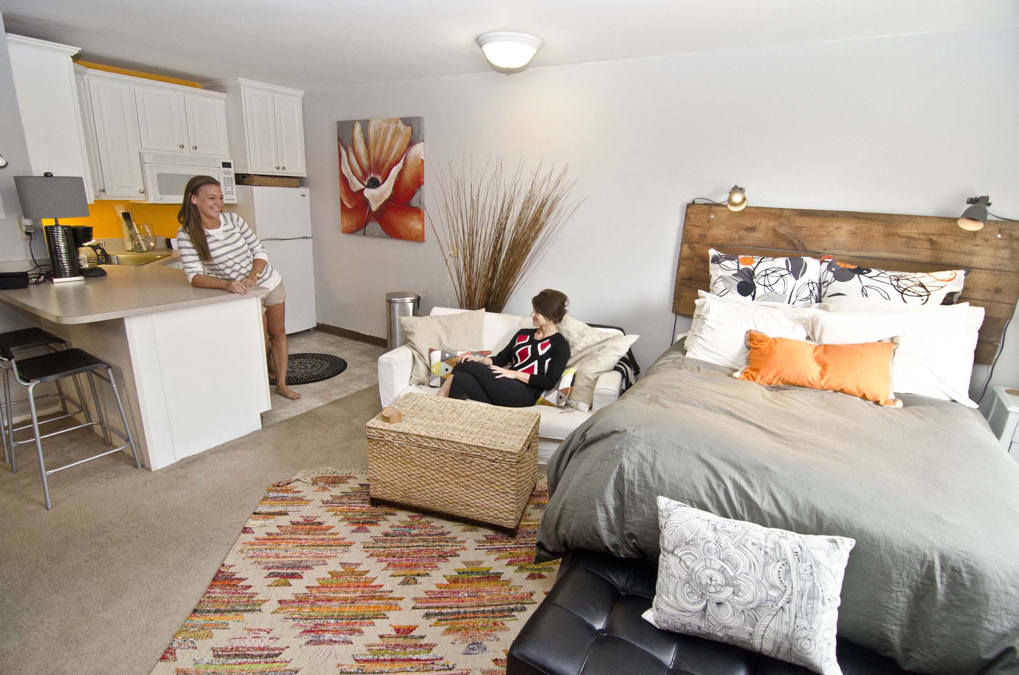 Studio House Apartments | Apartments in East Lansing, MI